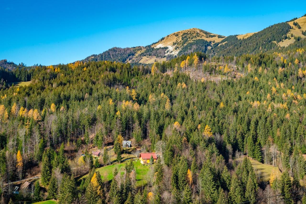 Apartments Farm House Uric Jesenice Extérieur photo
