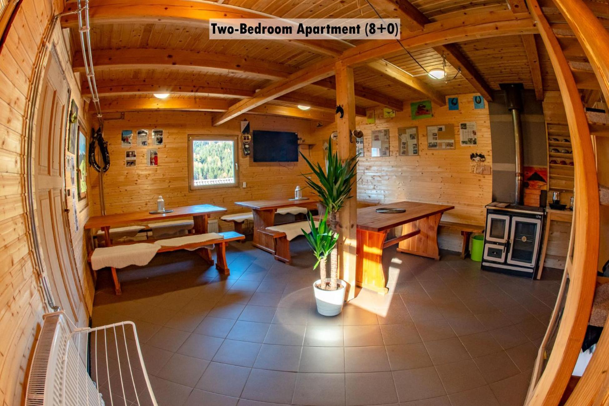 Apartments Farm House Uric Jesenice Extérieur photo