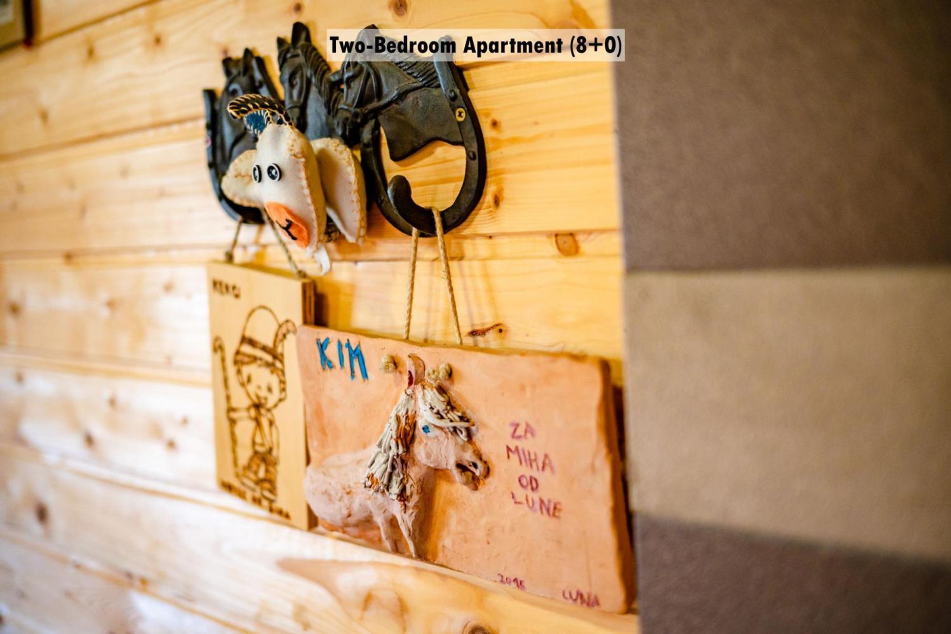 Apartments Farm House Uric Jesenice Extérieur photo