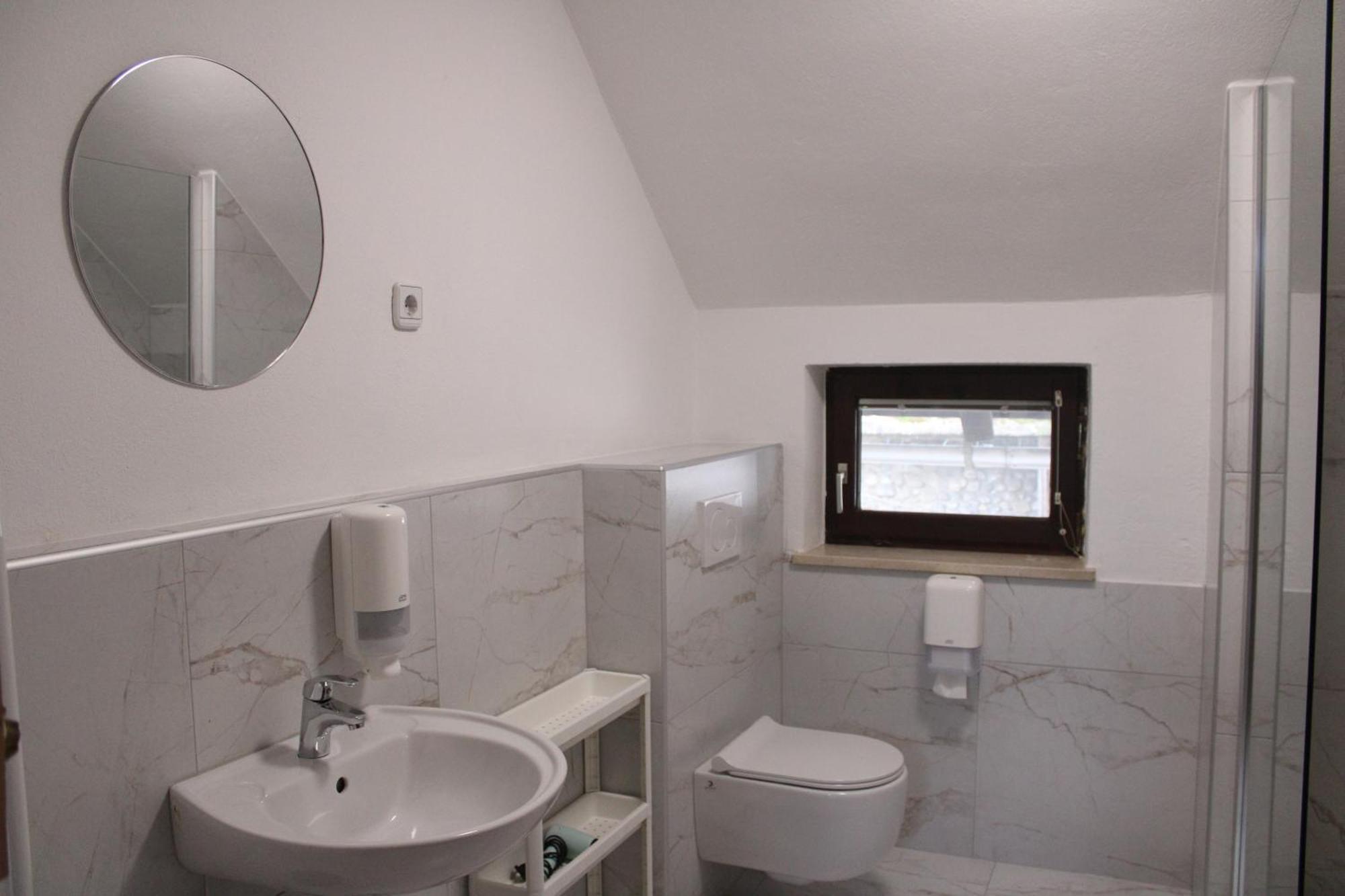 Apartments Farm House Uric Jesenice Chambre photo